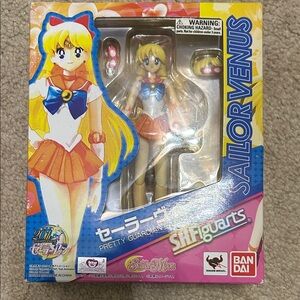 Bandai Sailor Venus Action Figure - Orange and Blue